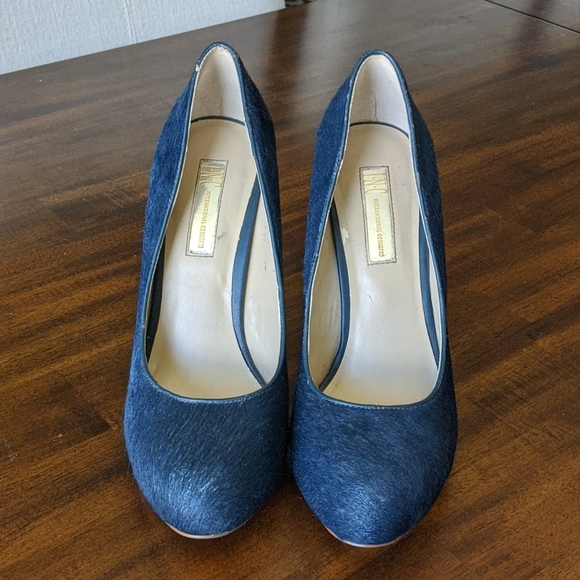 INC Blue Denim Calf Fur Heels 7.5 - Picture 2 of 8